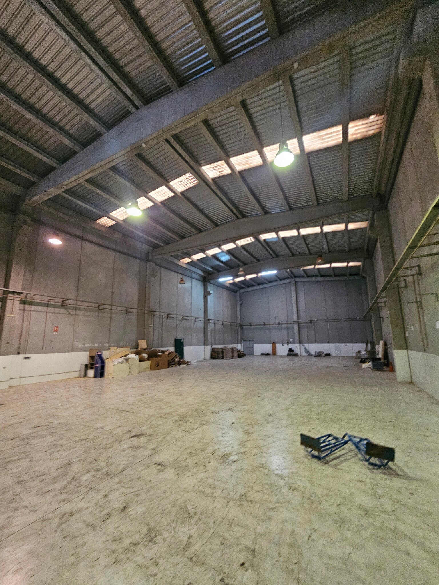 Industrial in La Llagosta, Barcelona for lease Interior Photo- Image 1 of 3