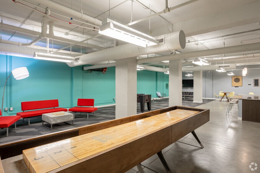 717 Locust St, Des Moines, IA à louer - Photo intérieure - Image 2 de 30