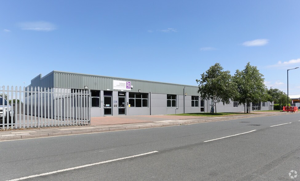 Armstrong St, Grimsby for sale - Building Photo - Image 3 of 4