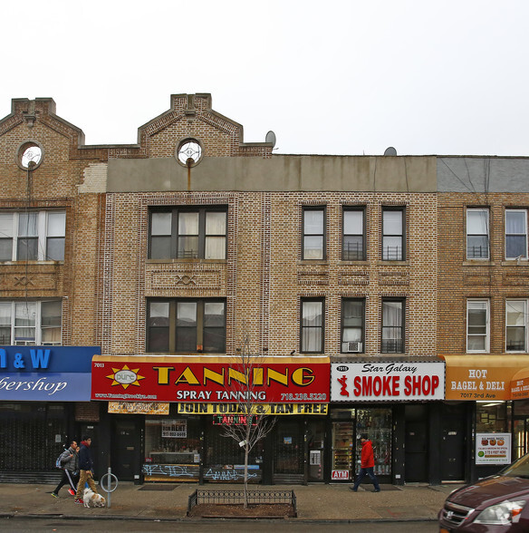 7013-7015 Third Ave, Brooklyn, NY à vendre - Photo principale - Image 1 de 1