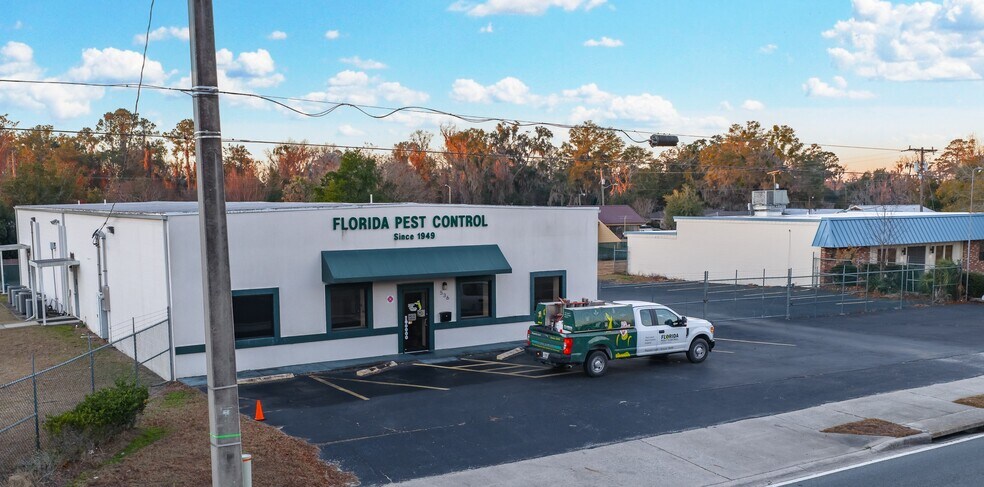 536 SE Baya Ave, Lake City, FL for sale - Building Photo - Image 2 of 11