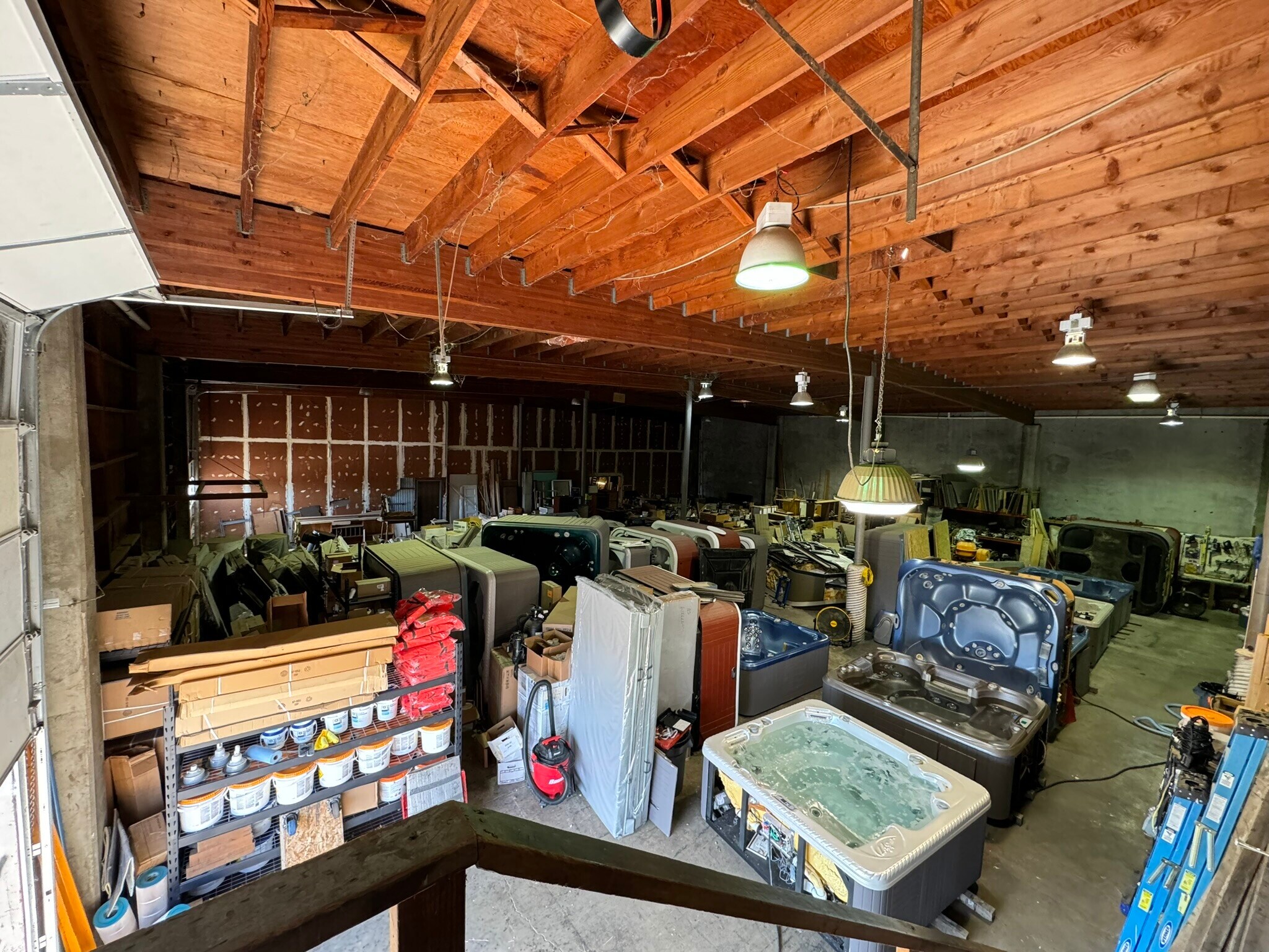 4343 Main St, Springfield, OR for lease Building Photo- Image 1 of 10