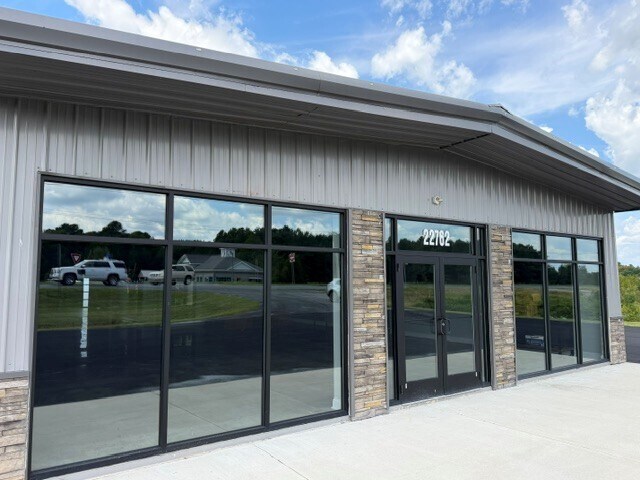 22762 Sussex Hwy, Seaford, DE à vendre - Photo du bâtiment - Image 3 de 16