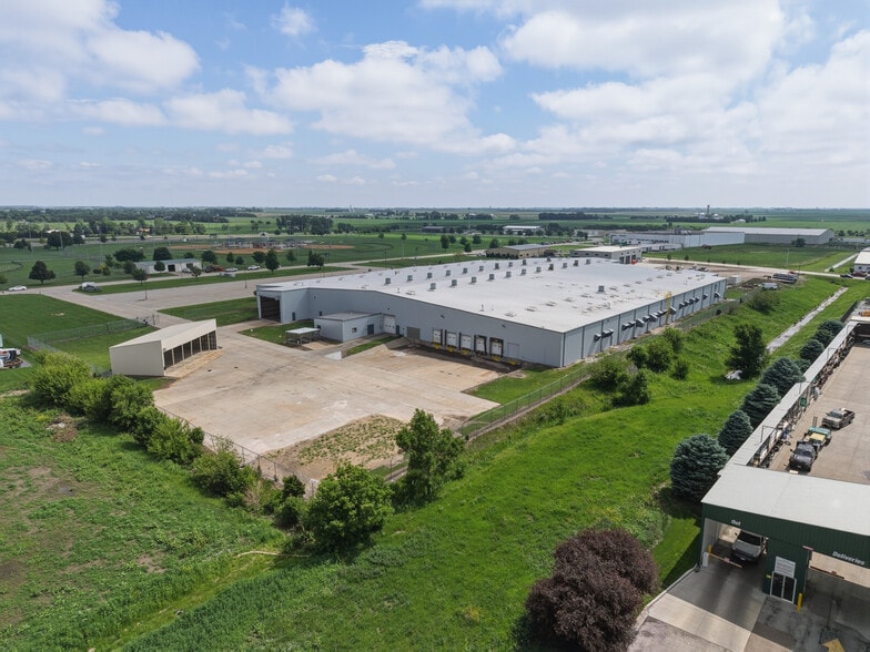 300 E 39th St, Hastings, NE for sale - Building Photo - Image 1 of 12