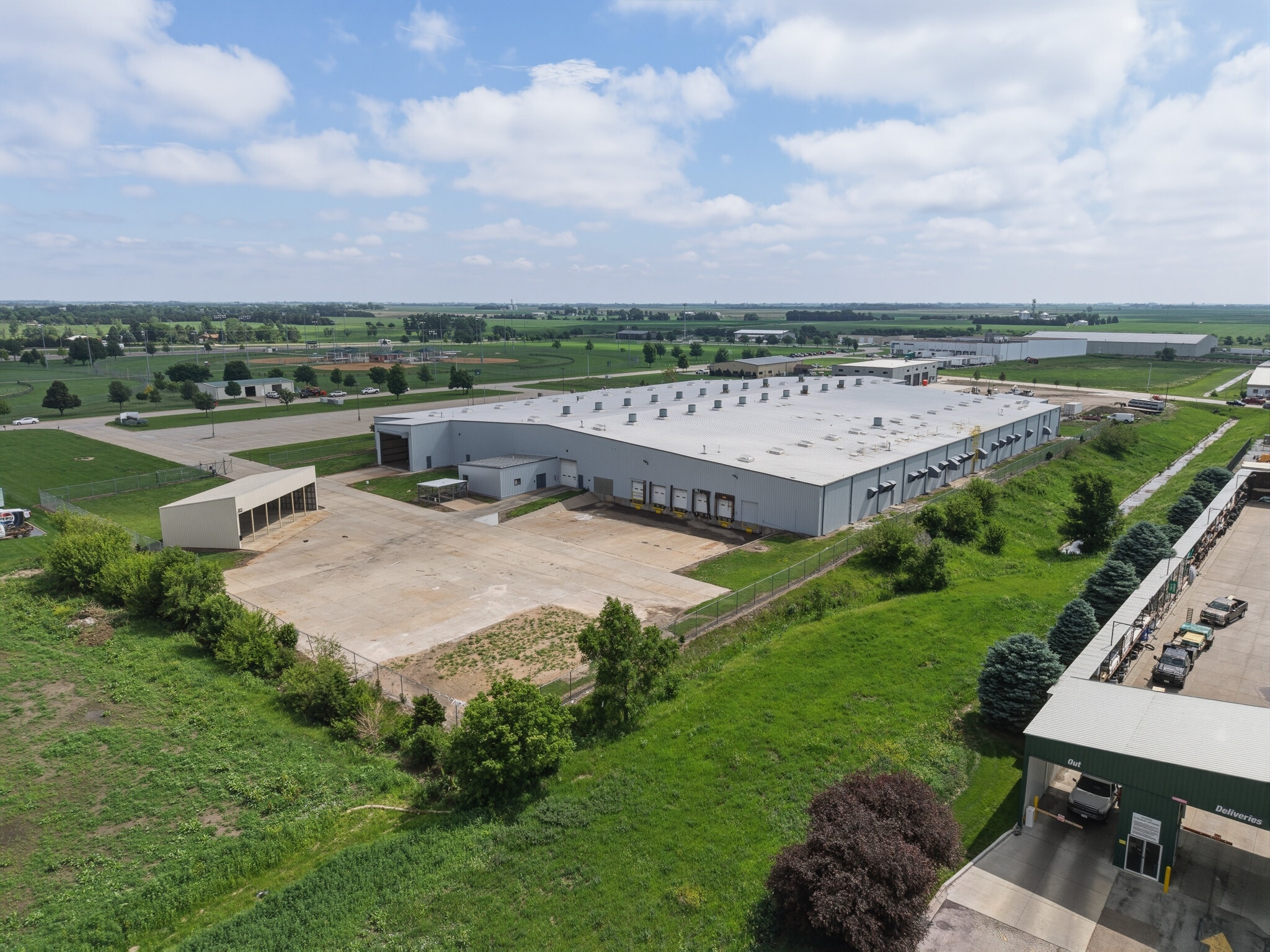300 E 39th St, Hastings, NE for sale Building Photo- Image 1 of 13