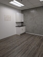 3377 S Price Rd, Chandler, AZ for lease Interior Photo- Image 2 of 29