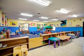 Plus de détails pour 353 Hiatt Dr, Palm Beach Gardens, FL - Spécialité à vendre