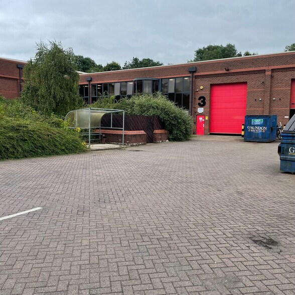 Lombard Way, Banbury à louer - Photo du bâtiment - Image 3 de 5