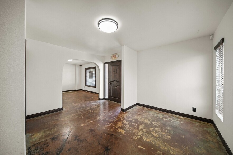 22508 Market St, Santa Clarita, CA à louer - Photo intérieure - Image 3 de 8