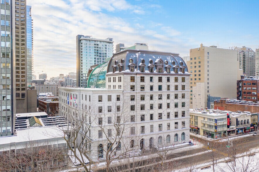 1170 Rue Peel, Montréal, QC à louer - Photo du bâtiment - Image 3 de 3