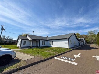 Plus de détails pour 669 Boston Post Rd, Guilford, CT - Bureau/Médical à louer