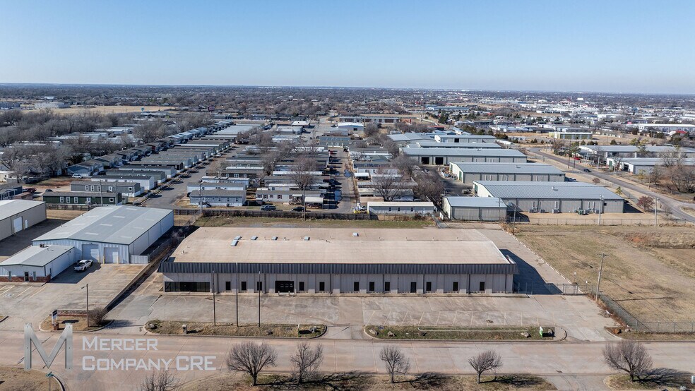 8317 Gateway Ter, Oklahoma City, OK à vendre - Aérien - Image 2 de 9