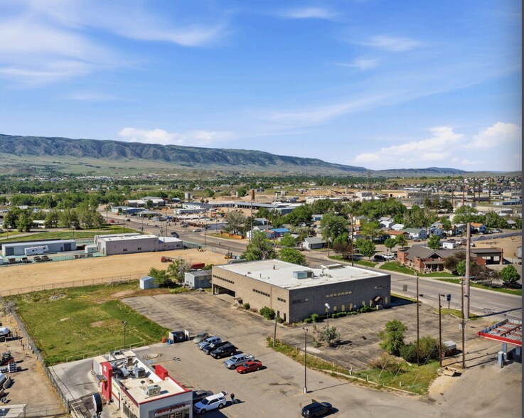 305 SW Wyoming, Casper, WY à vendre - Photo du bâtiment - Image 2 de 21