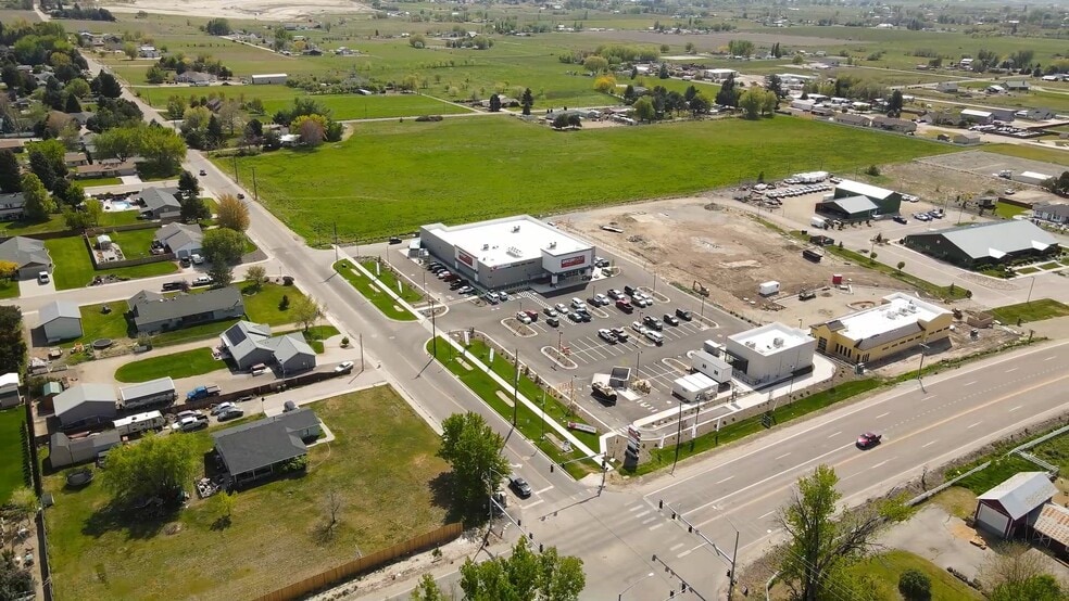 2175 S Sub Station Rd, Emmett, ID à vendre - Vidéo sur l’inscription commerciale - Image 2 de 43