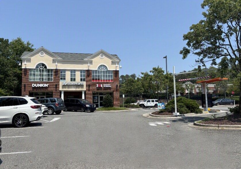 2740 Nc-55 Hwy, Cary, NC à vendre - Photo du bâtiment - Image 2 de 2