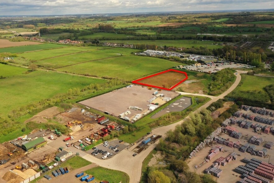 Bath Rd, Reading for lease - Building Photo - Image 1 of 2