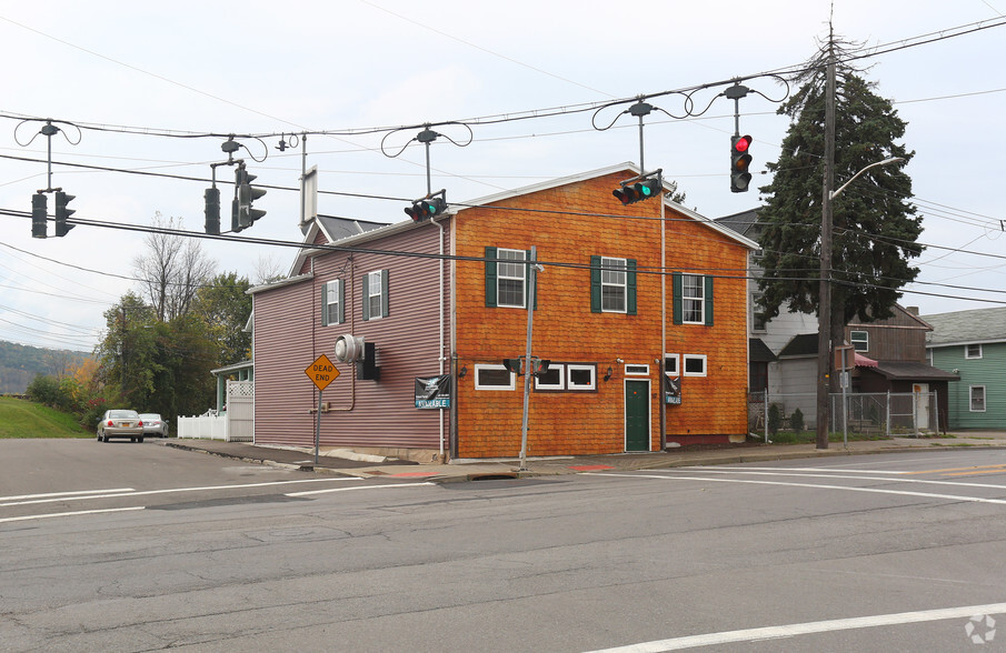 92 Robinson St, Binghamton, NY for sale - Primary Photo - Image 1 of 1