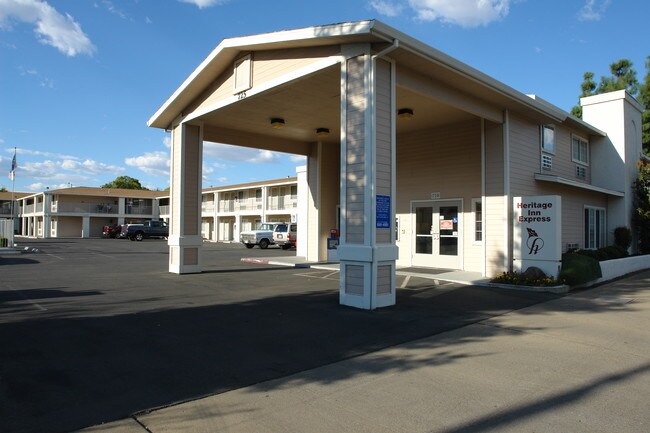 Plus de détails pour 725 Broadway St, Chico, CA - Services hôteliers à vendre