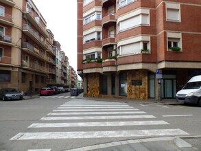 Retail in Manresa, Barcelona for lease Construction Photo- Image 1 of 13