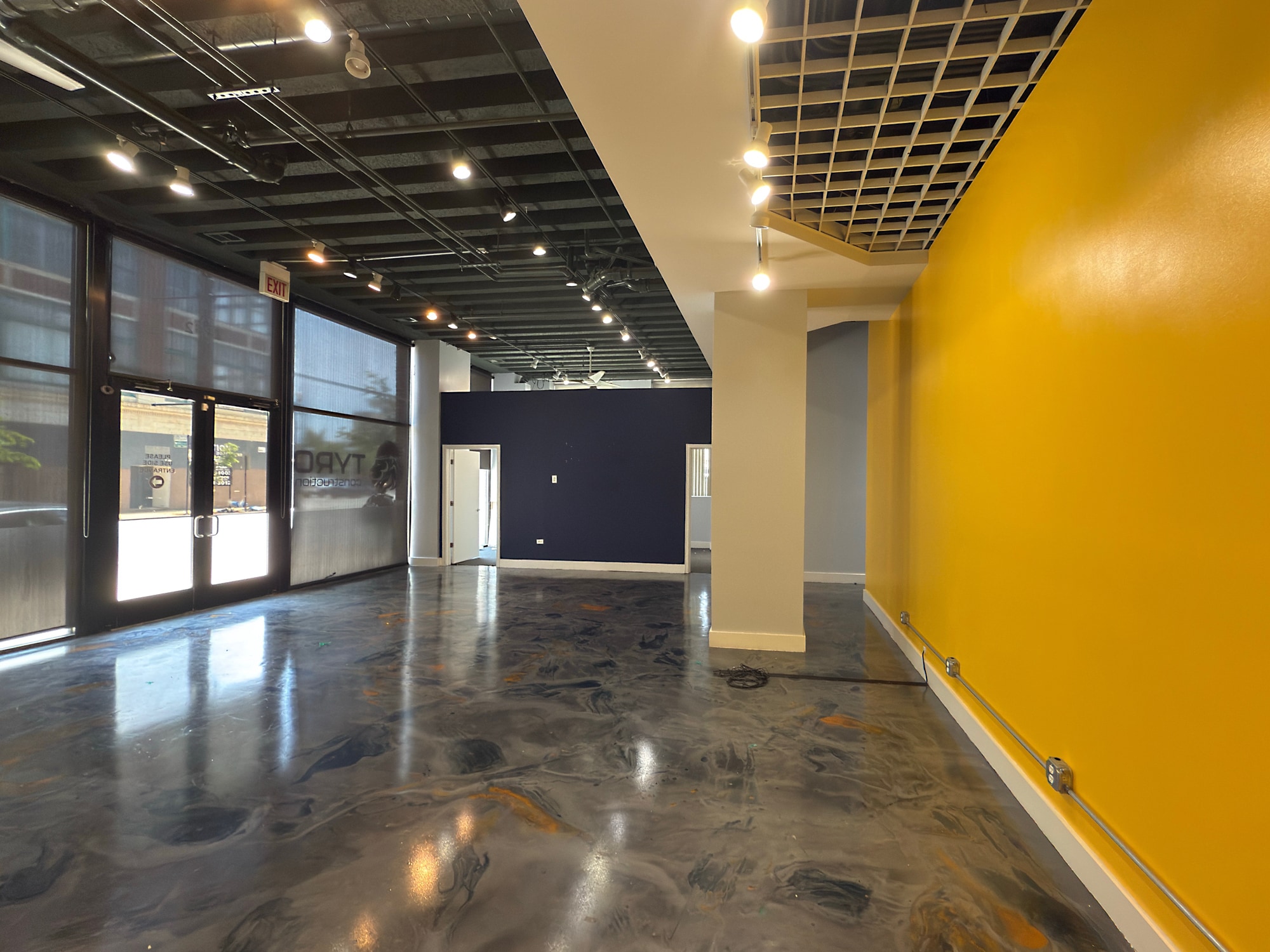 2332-2342 S Michigan Ave, Chicago, IL for lease Interior Photo- Image 1 of 7