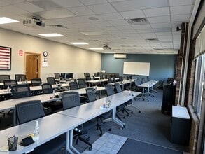 2200 S Washburn St, Oshkosh, WI for lease Interior Photo- Image 2 of 13