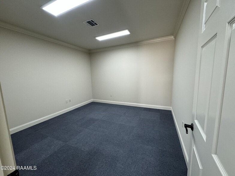 103 Tas St, Scott, LA for lease - Building Photo - Image 3 of 6