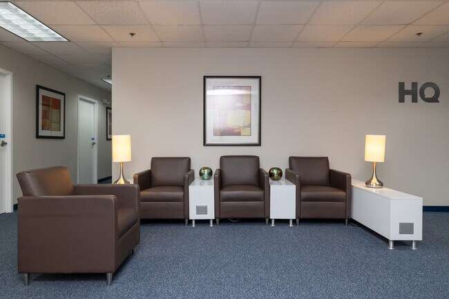 More details for 4-18 Biltmore Ave, Asheville, NC - Coworking for Lease