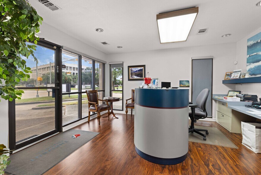 17450 El Camino Real, Houston, TX à louer - Photo intérieure - Image 3 de 11