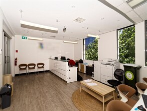 20 Queen St, Melbourne for lease Interior Photo- Image 1 of 9