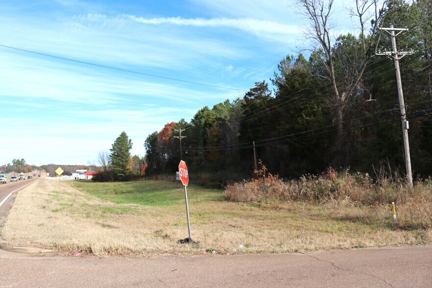 7 Highway 7, Holly Springs, MS à vendre - Photo du bâtiment - Image 3 de 6