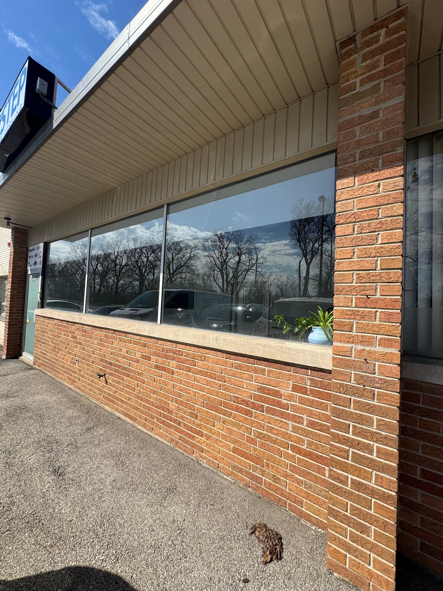 8206-8208 McCormick Blvd, Skokie, IL for lease Primary Photo- Image 1 of 7
