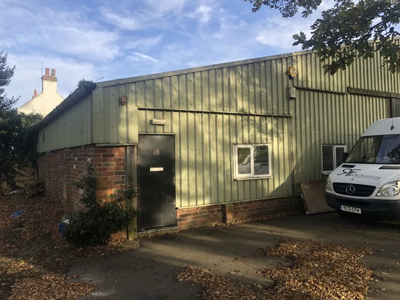 King Rudding Ln, Riccall for lease - Primary Photo - Image 1 of 1