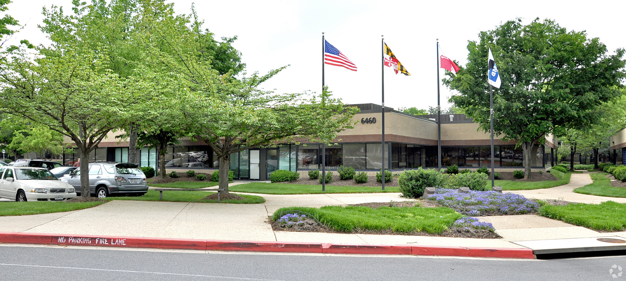 6460 Dobbin Rd, Columbia, MD à louer Photo du bâtiment- Image 1 de 4