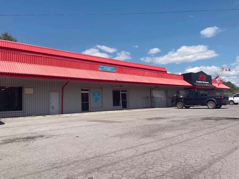 1238 Dominion Rd, Fort Erie, ON for sale - Primary Photo - Image 1 of 1