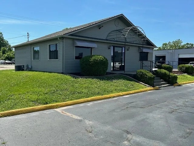 566 S Kingshighway, Cape Girardeau, MO for lease Primary Photo- Image 1 of 17