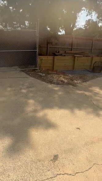 1675 NW Old 41 Hwy, Marietta, GA for lease - Commercial Listing Video - Image 2 of 17