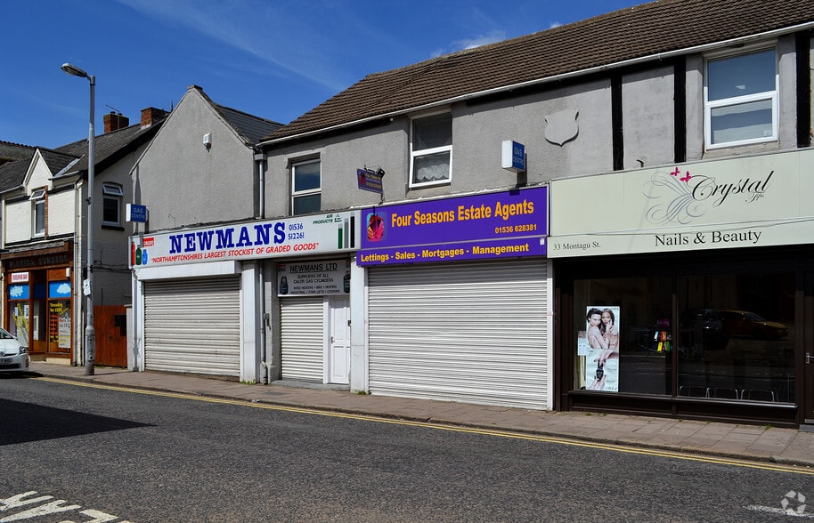 29-31 Montagu St, Kettering for lease - Primary Photo - Image 1 of 3