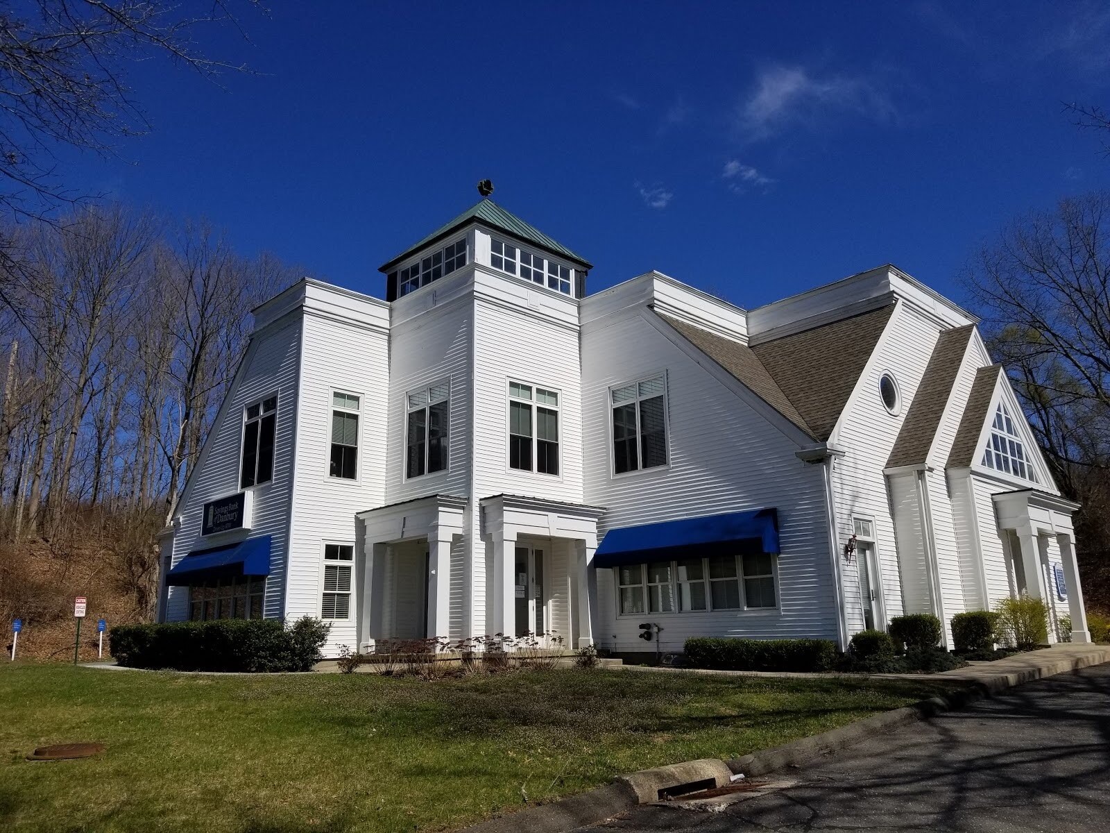 325 Main St S, Southbury, CT for lease Building Photo- Image 1 of 7