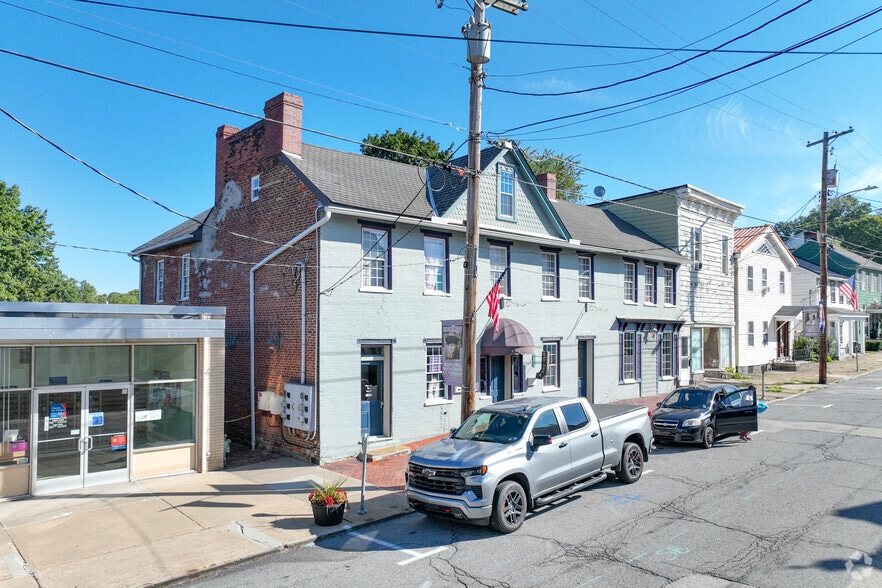 213-217 Point St, Saltsburg, PA for lease - Building Photo - Image 3 of 4