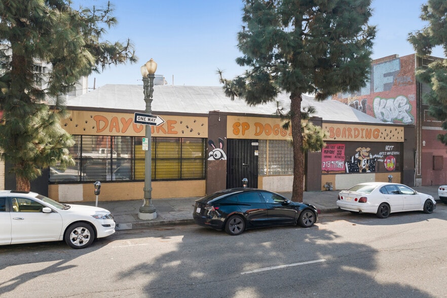 1326 S Grand Ave, Los Angeles, CA for lease - Building Photo - Image 3 of 18