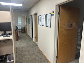 1496 Professional Dr, Petaluma, CA for lease Interior Photo- Image 1 of 11
