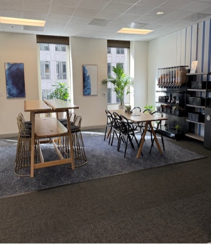 555 Market St, San Francisco, CA for lease - Interior Photo - Image 2 of 8