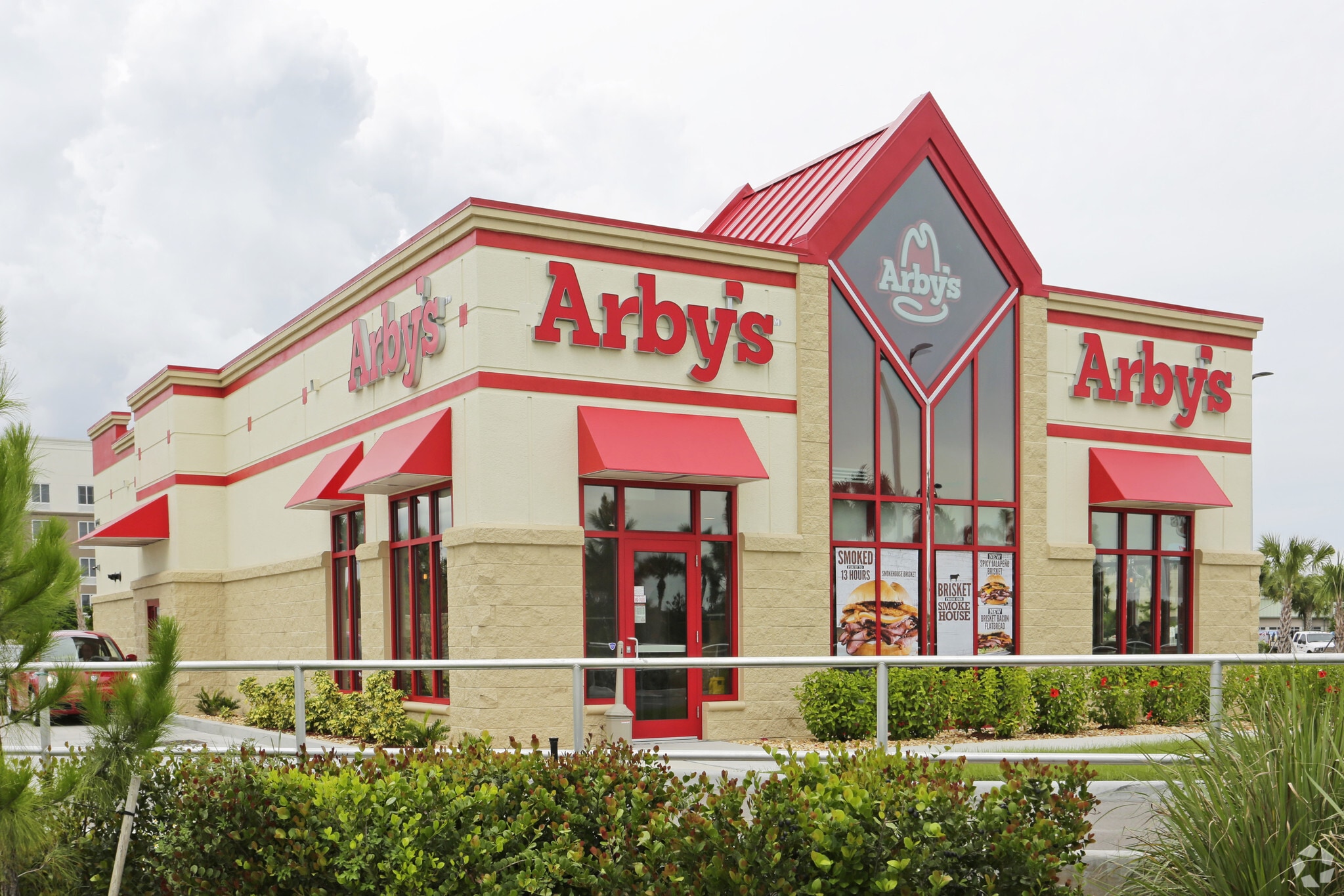 16461 Corporate Commerce Way, Fort Myers, FL for lease Primary Photo- Image 1 of 8