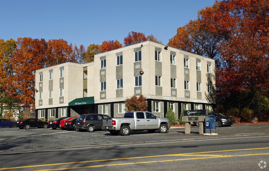 150 Speen St, Framingham, MA à louer - Photo principale - Image 1 de 12