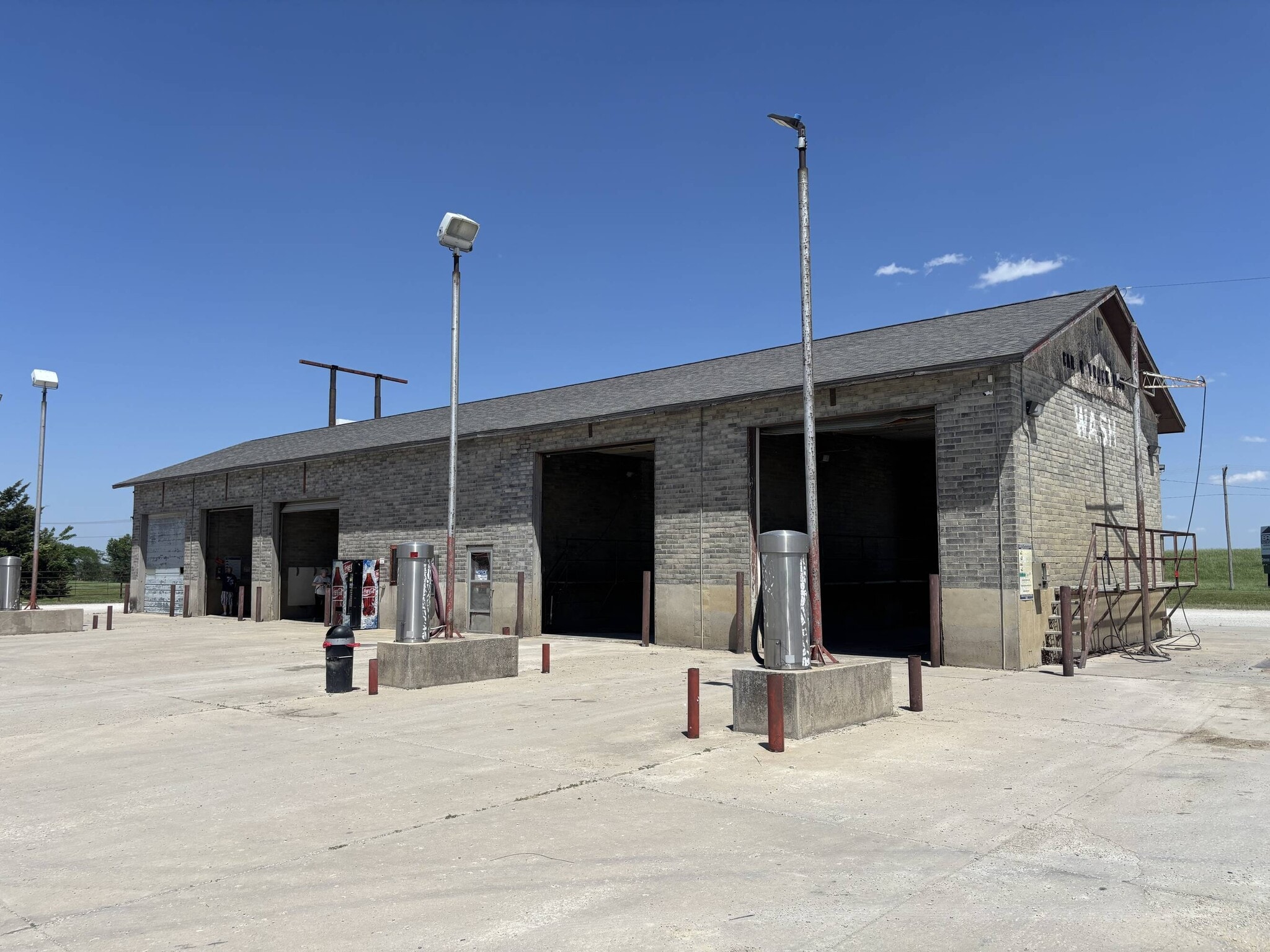 3000 Hoover Dr, Trenton, MO for sale Primary Photo- Image 1 of 9