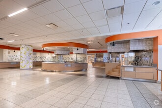 4 Overlook Pt, Lincolnshire, IL for lease Interior Photo- Image 1 of 3