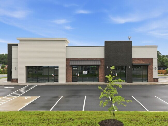 Plus de détails pour 2620 Dickinson Ave, Greenville, NC - Commerce de détail à louer