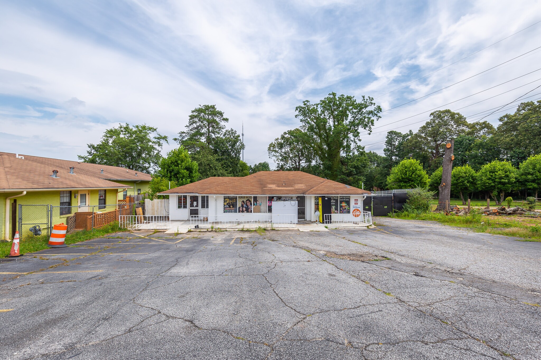 3960 Rockbridge Rd, Stone Mountain, GA à vendre Photo du bâtiment- Image 1 de 12