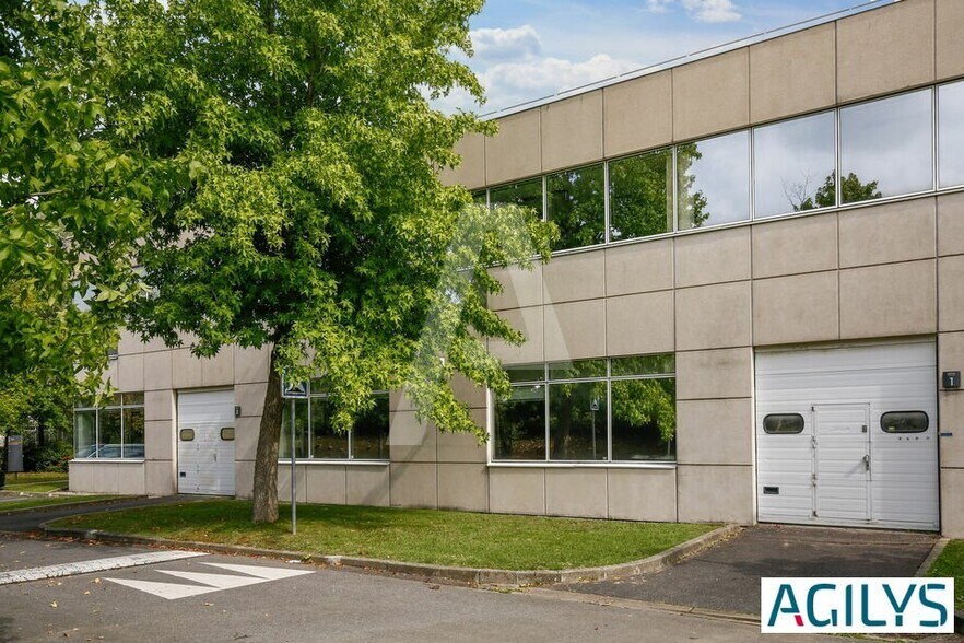 3 Avenue Du Canada, Les Ulis à louer - Photo du bâtiment - Image 1 de 5