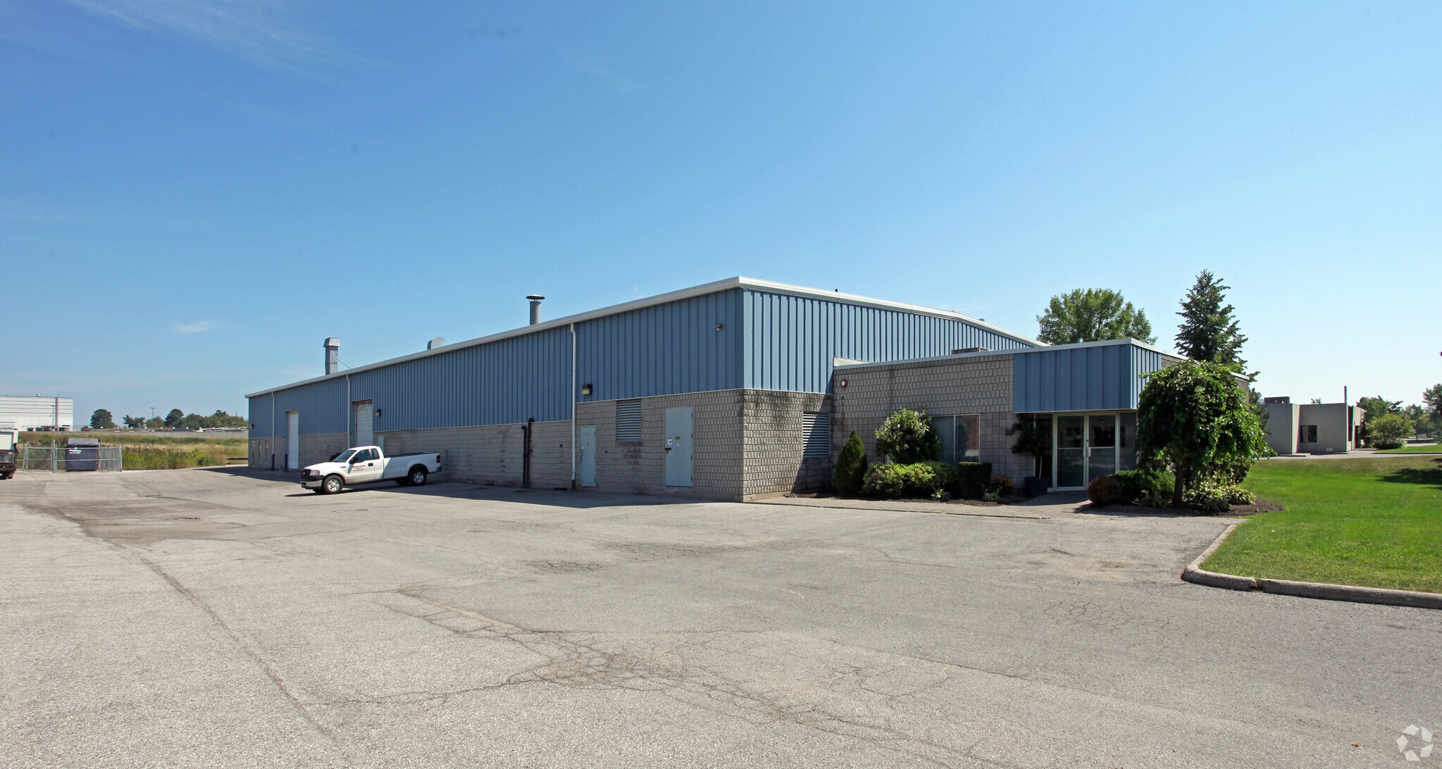 1165 Squires Beach Rd, Pickering, ON à vendre Photo principale- Image 1 de 1